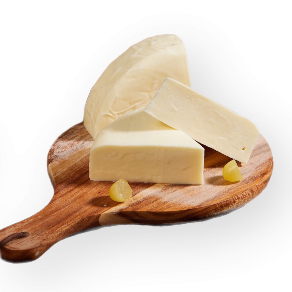 Фотография Сыр Сулугуни ж45% 300 гр Ува Россия - 1