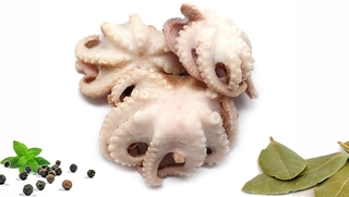 Осьминоги молодые очищ см р40-60 кор1-10 Россия